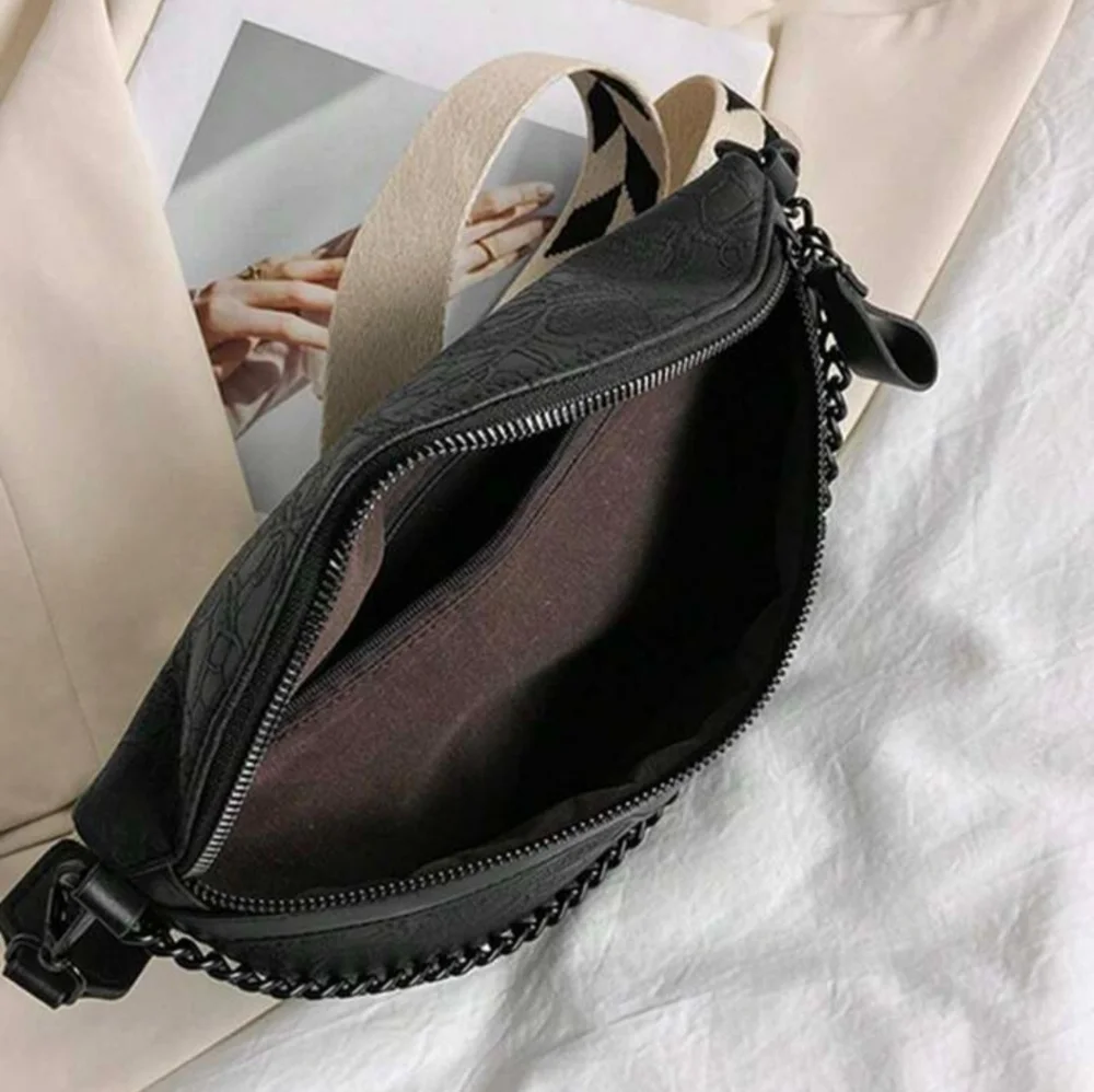 NWT Black Floral Embossed Crossbody Sling Bag - Picture 3 of 6